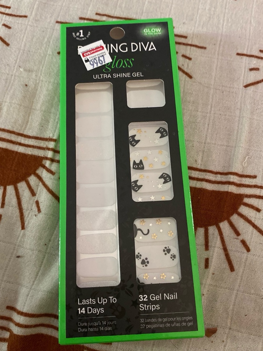 Gloss White Glow Gel Nail Strips - 32 Pack